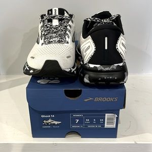 Brooks Ghost 14